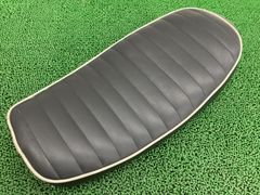 DAX125 endurance スリムシート ローダウン 良品 jb04 06 - メルカリ