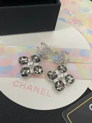 【今日特価】Chanel ヴィンテージ ダブル C ピアス 送料無料！在庫限定セール価格-MM輸入