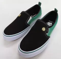 【中古】衣類 ディアソムニア寮 スリッポン ブラック×グリーン 6(24cm) 「ディズニー ツイステッドワンダーランド×ABC-MART」