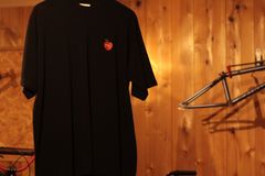 FTL - Premium Apple T-Shirt/Black Lサイズ bmx