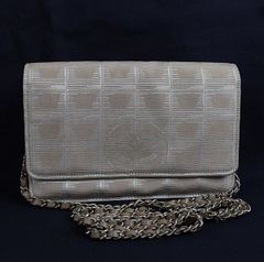 シャネル ショルダーバッグ チェーンウォレット　ニュートラベルライン ベージュ　