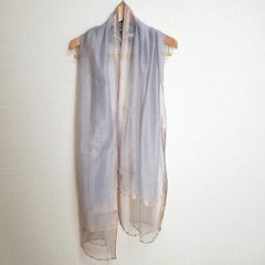ストール ショール 結婚式 薄手 お呼ばれ グレー 灰色 シースルー 春 夏 秋 二次会 結婚式アイテム ワンピースやドレスと合わせて使える！ ゴールドビーズ シルク＆ウール ラメ パーティー 無地 シアー 高級感 可愛い 透け感 保護者会 謝恩会にも 新品