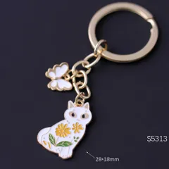 猫 蝶々 ホワイト キーホルダー キーリング 花 フラワー バタフライ ペット 動物 アニマル 愛くるしい ギフト ペア お揃い 贈り物 新品