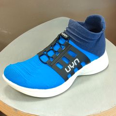 【訳あり】【3E幅 伸びるニット素材】 UYN エックスクロス チューン（メンズ）　定価17,600円
