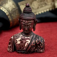手彫り模様の半身ブッダ像[10cm] / レジン　神様 ヒンドゥー教 仏教 置物 仏陀 釈迦 仏像 ゴータマ・シッダッタ