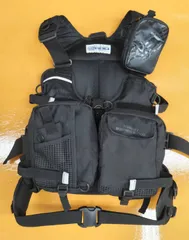 新品未使用品　RBB コンパクトゲームベスト 7610 ネイビー 取り下げ予定 ライフジャケット RBB コンパクトゲームベスト 7610 リバレイ 双