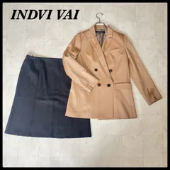 未使用品　INDVI VAI ダブルブレスト　テーラードジャケット　スカートセット　台形