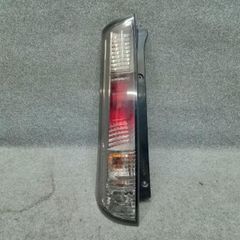 JF1 NBOX 右テールランプ ICHIKOH D105＊2977 - メルカリ