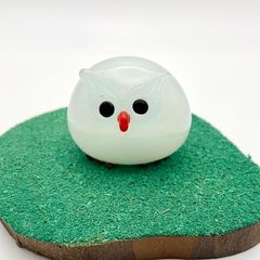 白ふくろう　オブジェ　くちばし赤