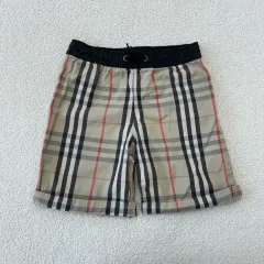6Y BURBERRY(バーバリー ) 子供 トゥイーン キッズ ベビー ノヴァチェック バンディング 半ズボン N6210