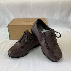 コンフォートⅢ　茶　M (22.0～22.5cm)