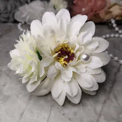 コサージュ 卒園式　卒業式　入園式入学式 結婚式 発表会 ＊フォーマルコサージュ＊パールブローチ243