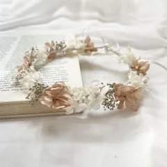ドライフラワー×プリザーブドフラワー ベビー花冠 / ホワイト×くすみピンクベージュ / 紫陽花とかすみそうのシンプルな花かんむり / フラワークラウン10