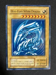 【バンダイ版】遊戯王カード ブルーアイズ・ホワイトドラゴン　英語版 バンダイ版遊戯王カード ブルーアイズホワイトドラゴン 英語版の