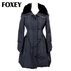【極美品】FOXEY フォクシー　中綿ダウンコート　コクーン　ロゴボタン　ロング 極美品】FOXEY フォクシー 中綿ダウンコート コクーン ロゴ
