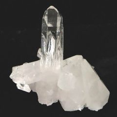 極美・パキスタン産】大型 ヒマラヤ水晶 クラスター 483g 木製台座付き