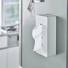 新品 送料無料 山崎実業 tower タワー マグネットティッシュケースレギュラーサイズ ホワイト｜沖縄発送不可【SPORTUS】