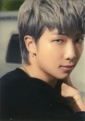 【中古】コレクションカード(男性) 防弾少年団/RM(アールエム)/「BTS， THE BEST」衣装B絵柄/CD「BTS， THE BEST(BTS JAPAN OFFICIAL FANCLUB限定盤)」(PROV-1011/2)初回プレス分封入特典クリアフ