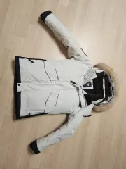 (非常に使われている) K2 GORE-TEX(ゴアテックス) ショートダウンコート 85