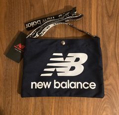 《新品》new balance ニューバランス メンズ ショルダーバッグ マルチバック サコッシュ ネイビー