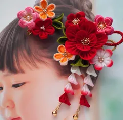 赤【年間200個完売シリーズ】 髪飾り 成人式 七五三 つまみ細工