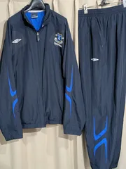 2025年最新】UMBRO ウェアの人気アイテム - メルカリ