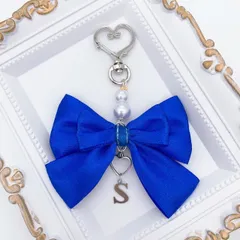 メンカラリボンチャーム青＊イニシャル付き＊ハンドメイド