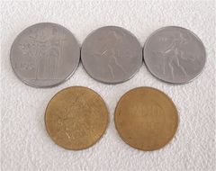 値下げしました！☆ イタリアコイン　新旧？ 5枚セット！