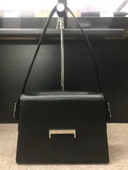 美品！格安！イヴサンローラン ロゴプレート シルバー金具 リザード型押し レザー ショルダーバッグ