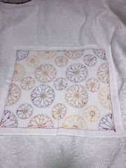 完成品　 刺し子　ふきん　菊　　33×35