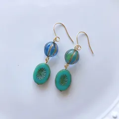 ♦︎落ち着いていこう♦︎ ピアス　チェコビーズ