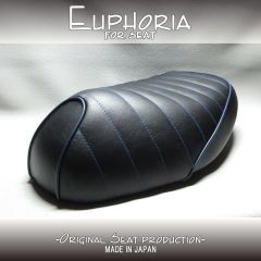 □【DIO ディオ AF34 AF35 SR ZX】張替え済♪　カスタムシート　黒/青　タックロール《Euphoria》□MK59725