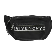 超美品　GIVENCHY ボディバッグ ブラック　数回使用のみ　付属の袋あり GIVENCHY ジバンシィ ボディバッグ ESSENTIAL U BUMBAG