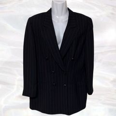 JONES NEW YORK　ジョーンズニューヨーク　ジャケット　ブラック×レッド　レディース　スーツ　ダブルブレスト　テーラード