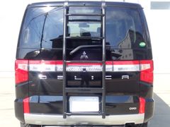 デリカD5(前期型)リアラダー4×4 machiyam - メルカリ