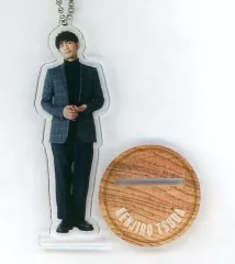 津田健次郎 実写 アクリルスタンド 津田健次郎 アクリルスタンド - メルカリ