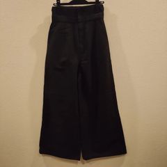 SLY 黒のレディースパンツ