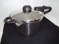 お買い得価格！！　Fissler　フィスラー　 VITAVIT ROYAL 　6.0ℓ　　圧力鍋