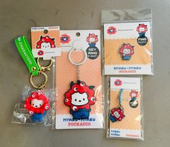 ミャクミャクサンリオコラボ なりきり ラバーキーホルダー