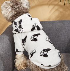 【閉店セール全品半額】ボストンテリア柄パーカー　ホワイト　ピンク　暖かい　犬服　ドッグウェア　秋冬