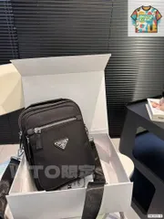 新品未使用 PRADA プラダ 三角 ショルダーバッグ-WT0輸入