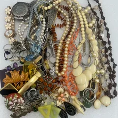 遺品整理　生前整理　アクセサリー　まとめ売り　大量　⑰