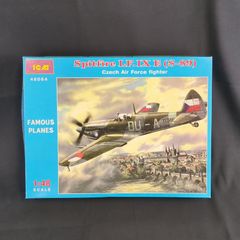 1/48 B26C マローダー　スピットファイアーmk16 P51D 3機セット 1/48 B26C マローダー スピットファイアーmk16 P51D 3機セット - メルカリ