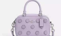 すぐに届く！\"COACHサッチェルクロスボディフローラルアップリケ 1099000003989_YELLOW_d00001.jpg