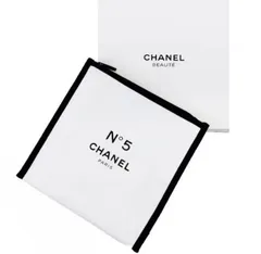 【新品未使用】CHANEL  シャネル ロゴ入りポーチ