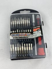 Item thumbnail for item 8daf8d18-e4a1-4dc2-b1d3-521f254432ff