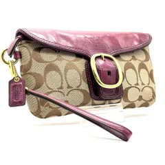 【Y2K映えミニ】　COACH コーチ　ソーホー リストレット ポーチ シグネチャー バックルフラップ パテントトリム 小物入れ　ベージュ パープル