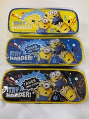 ミニオンズ ペンケース フラットタイプ ポーチ 文房具 小物入れ キャラクターグッズ
