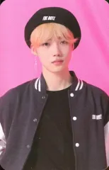 【中古】コレクションカード(男性) THE BOYZ/NEW(ニュー)/衣装黒・背景ピンク・裏面黒・文字ピンク・「98」/CD「The Start(Set ver.)」封入特典フォトカード