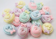 カメオ風スワン20個 デコパーツ　プラパーツ パステル　小さめ　ミニサイズ